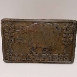 Vintage Taylor & NG Cast Iron Bacon Press Wood Handle 1978